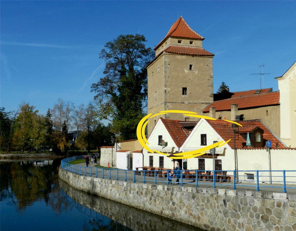 Romanticky Apartman U Veze Zelezna Panna Ческе-Будеёвице Экстерьер фото