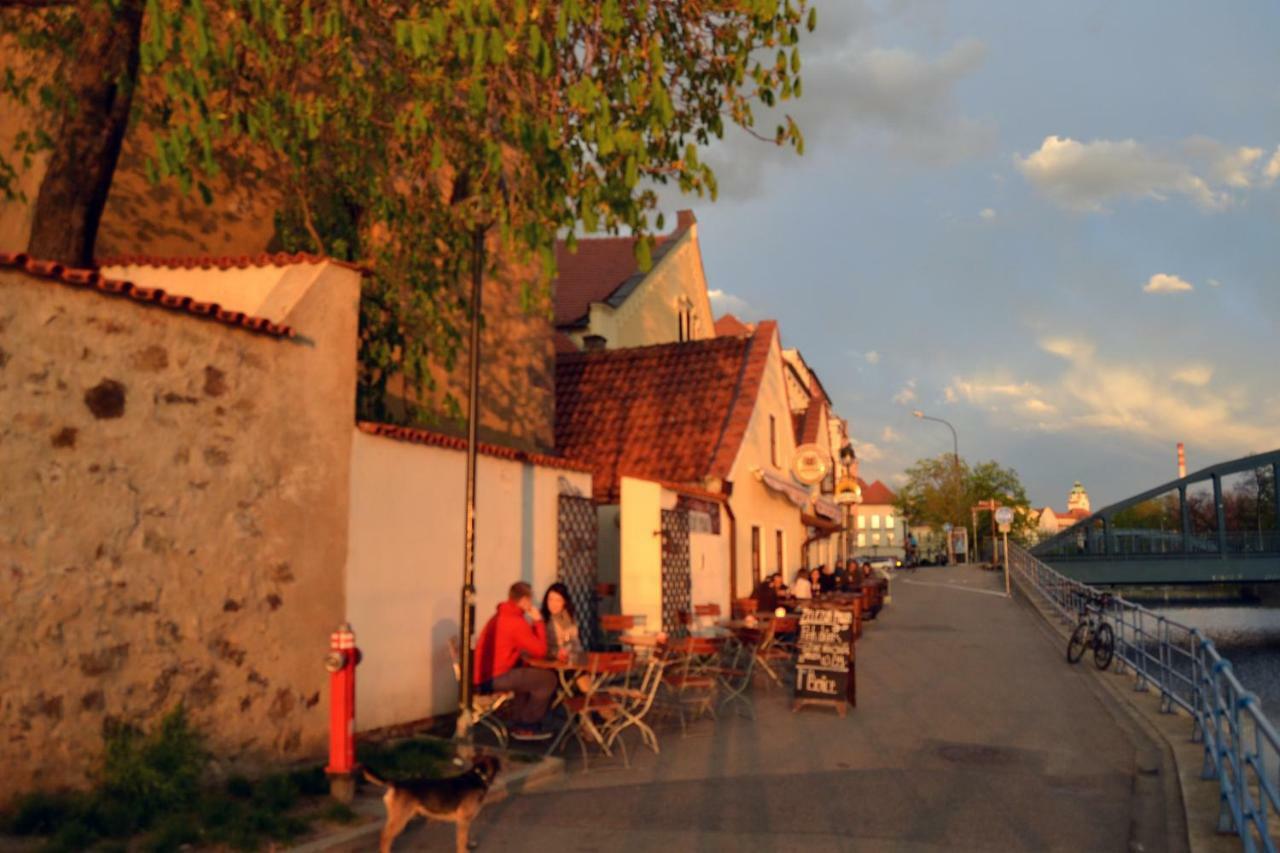 Romanticky Apartman U Veze Zelezna Panna Ческе-Будеёвице Экстерьер фото